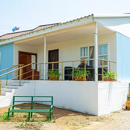 Vila Tek Liqeni Вилла Puke